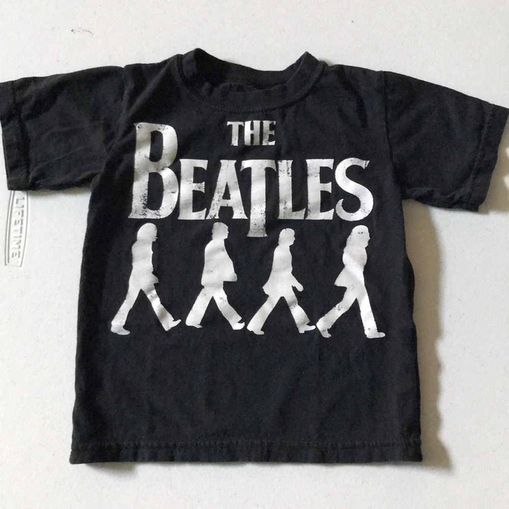 Abbey Road Beatles t-shirt in good condition!
